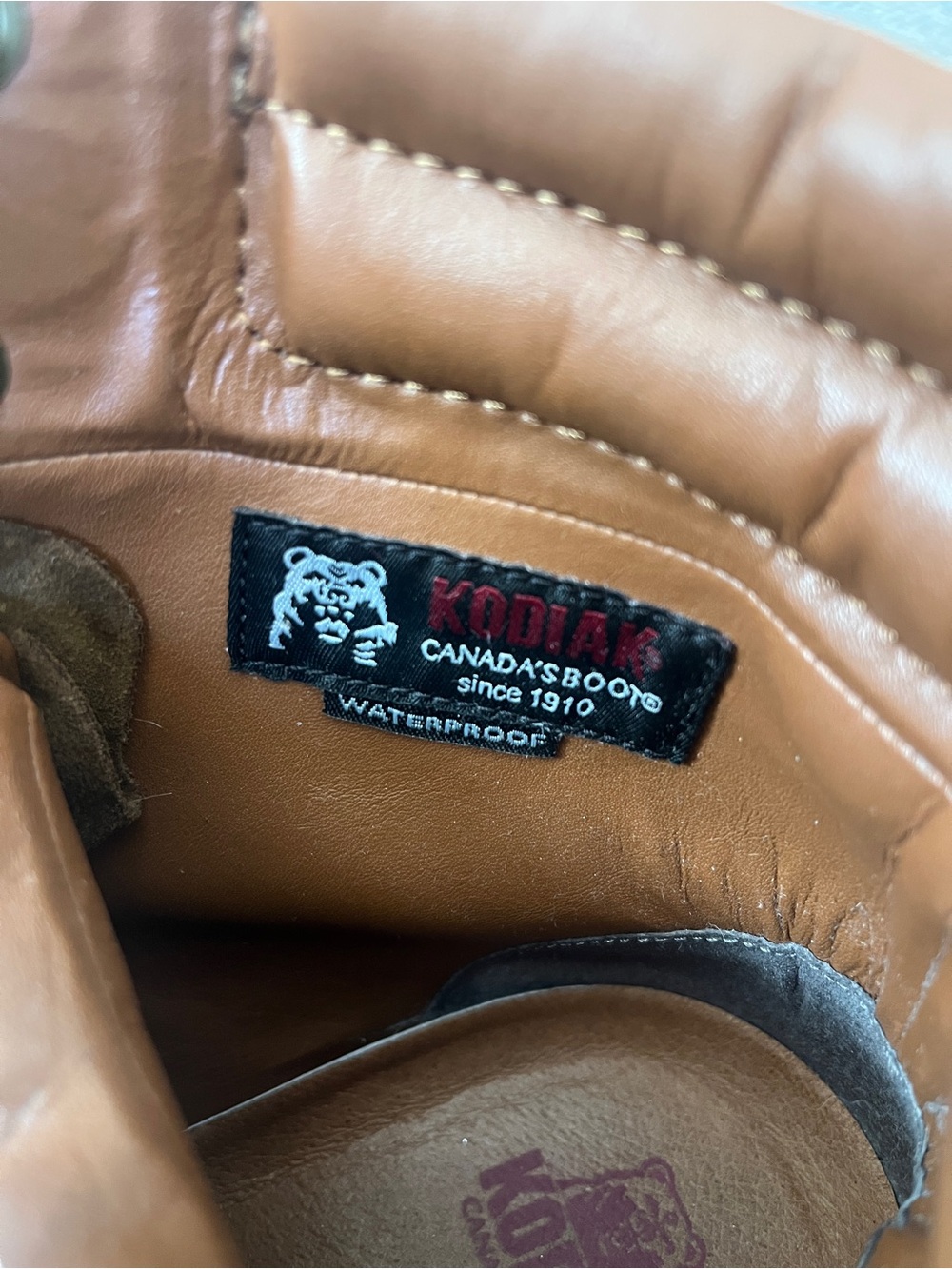 Men's Kodiak Brown Leather Work Boots with Yellow Contrast Laces - Picture 8 of 10